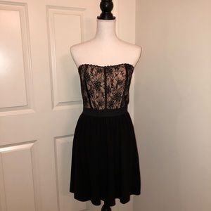 NWT Elle Belle De Jour Nude&Black Lace Dress Sz12